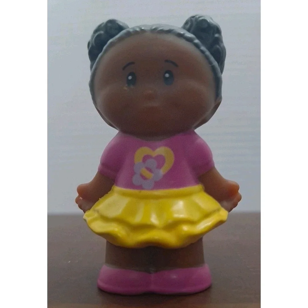 Fisher Price Little People African American Tessa Pink Shirt Yellow Skirt 2012